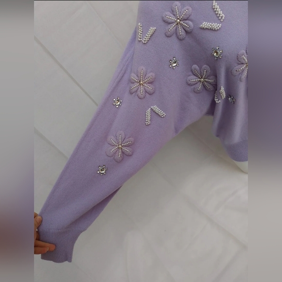 Vintage 80s Women's 100% Cashmere lavender Sweater EMBELLISHED pearl purple - Picture 5 of 9